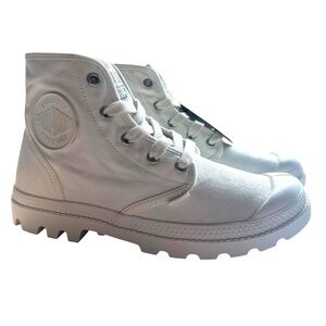 Palladium Women’s Pampa Hi Star White Sneaker Boots Size 7 NIB